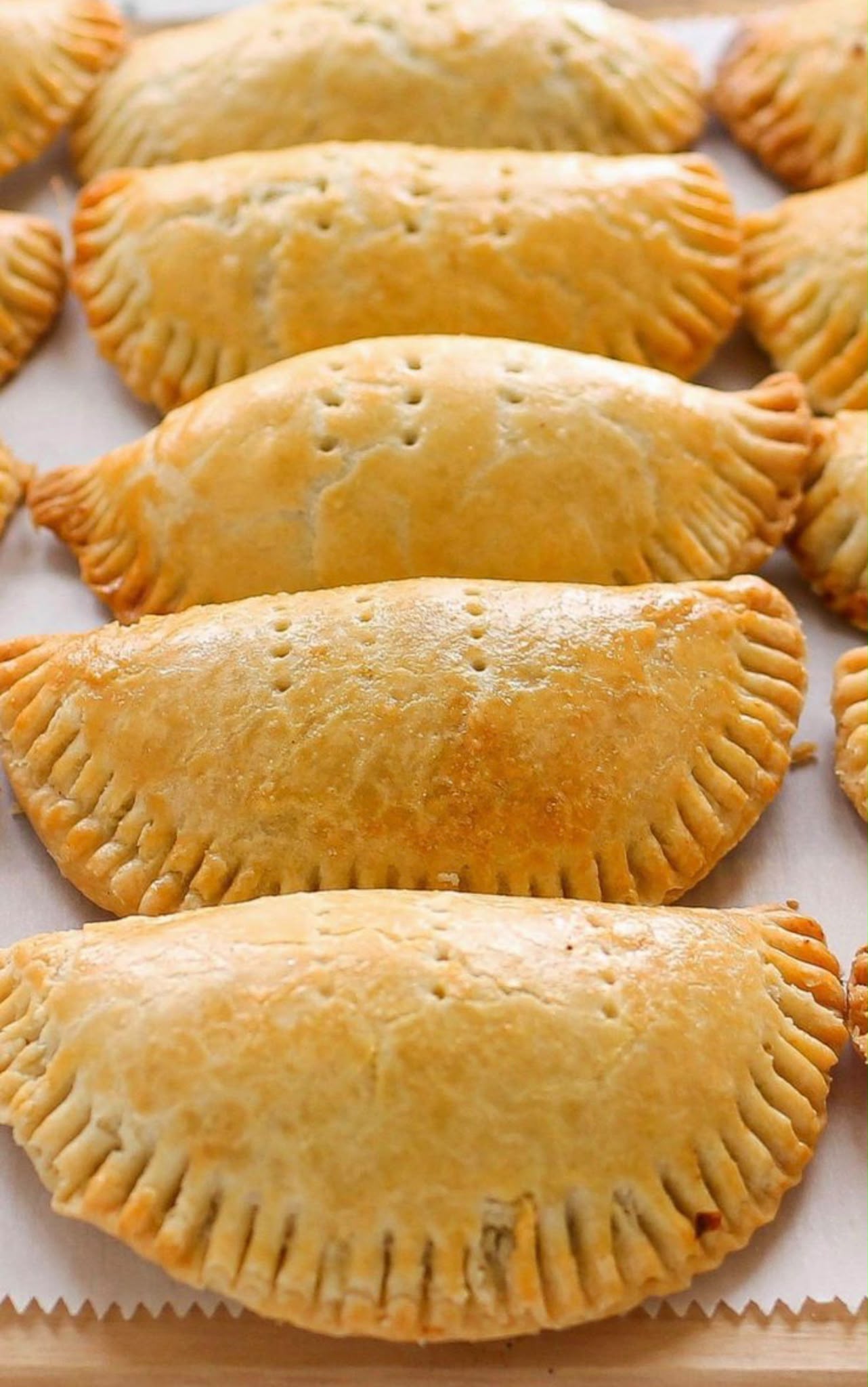Schollies Meat pie photo 2